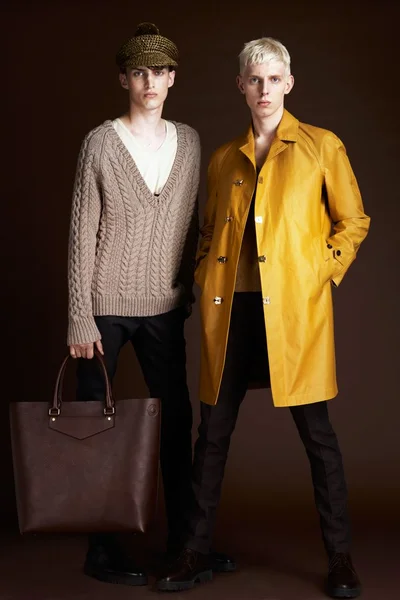 Look 13